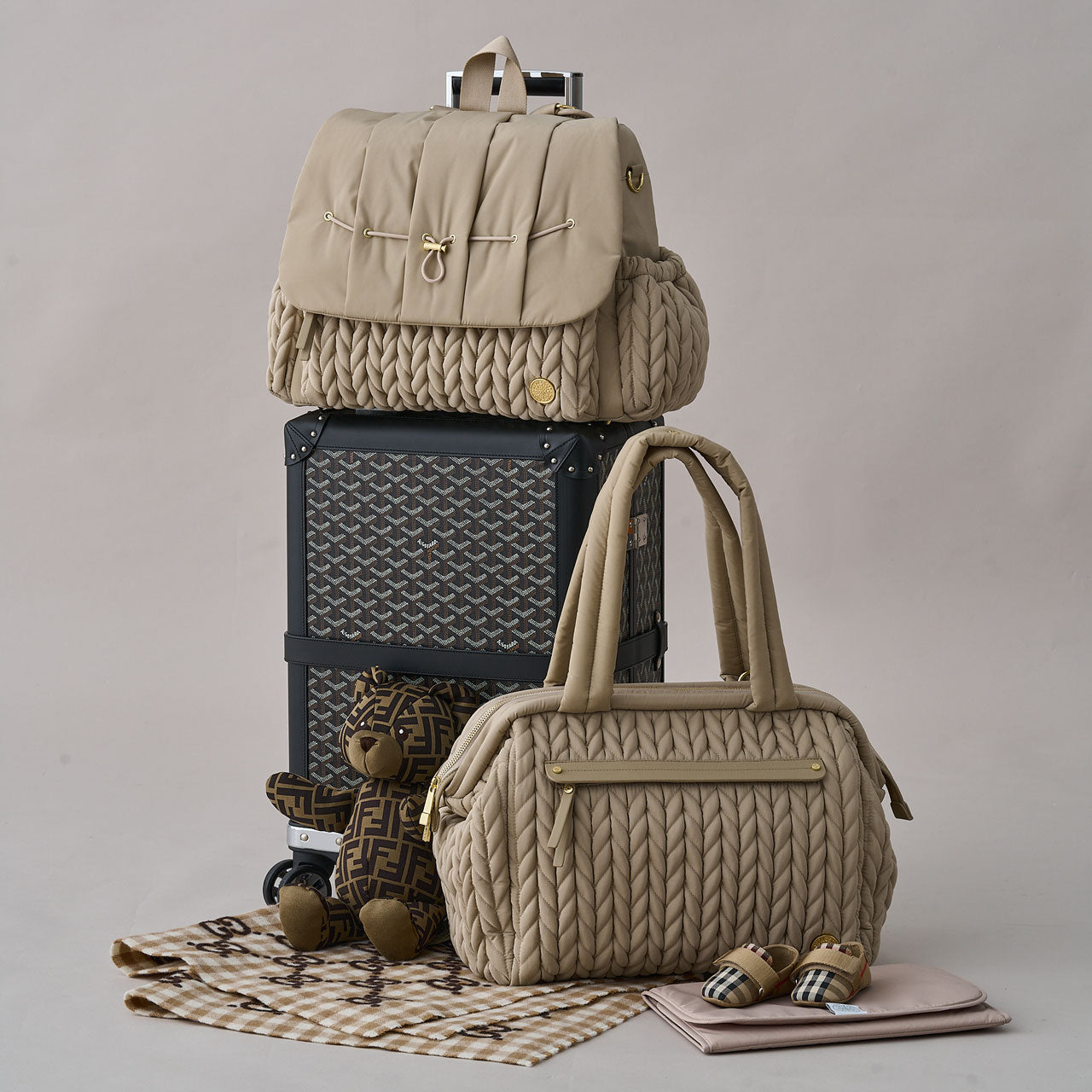 Levy Backpack Beige Holiday Set