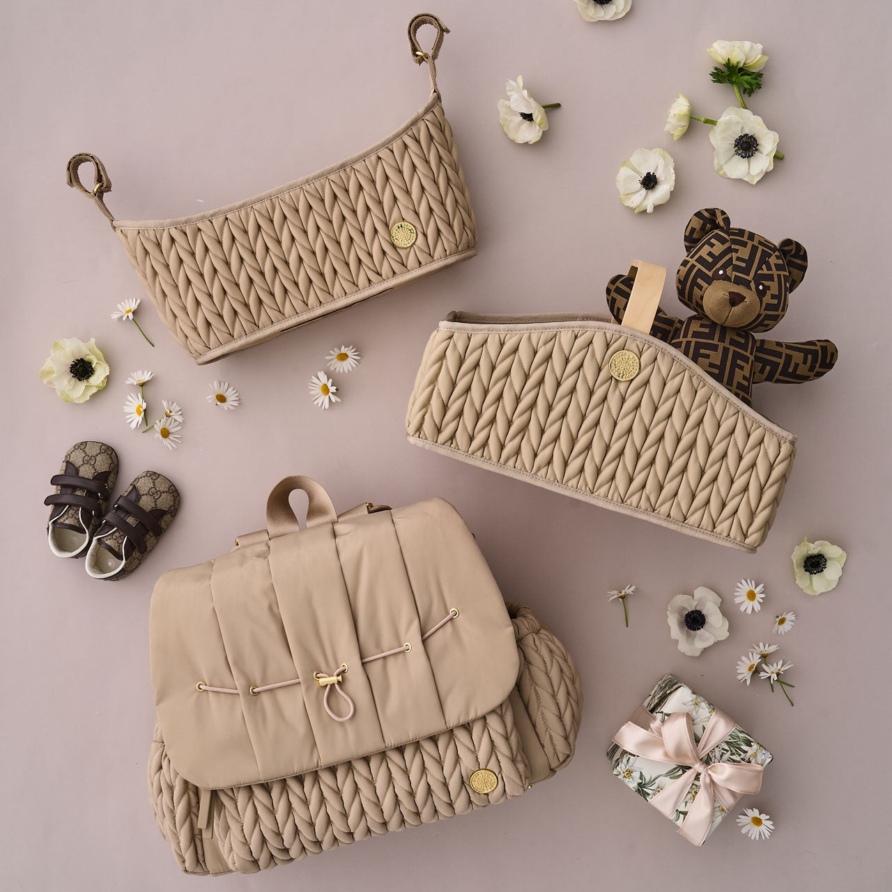 Levy Backpack Beige Holiday Set