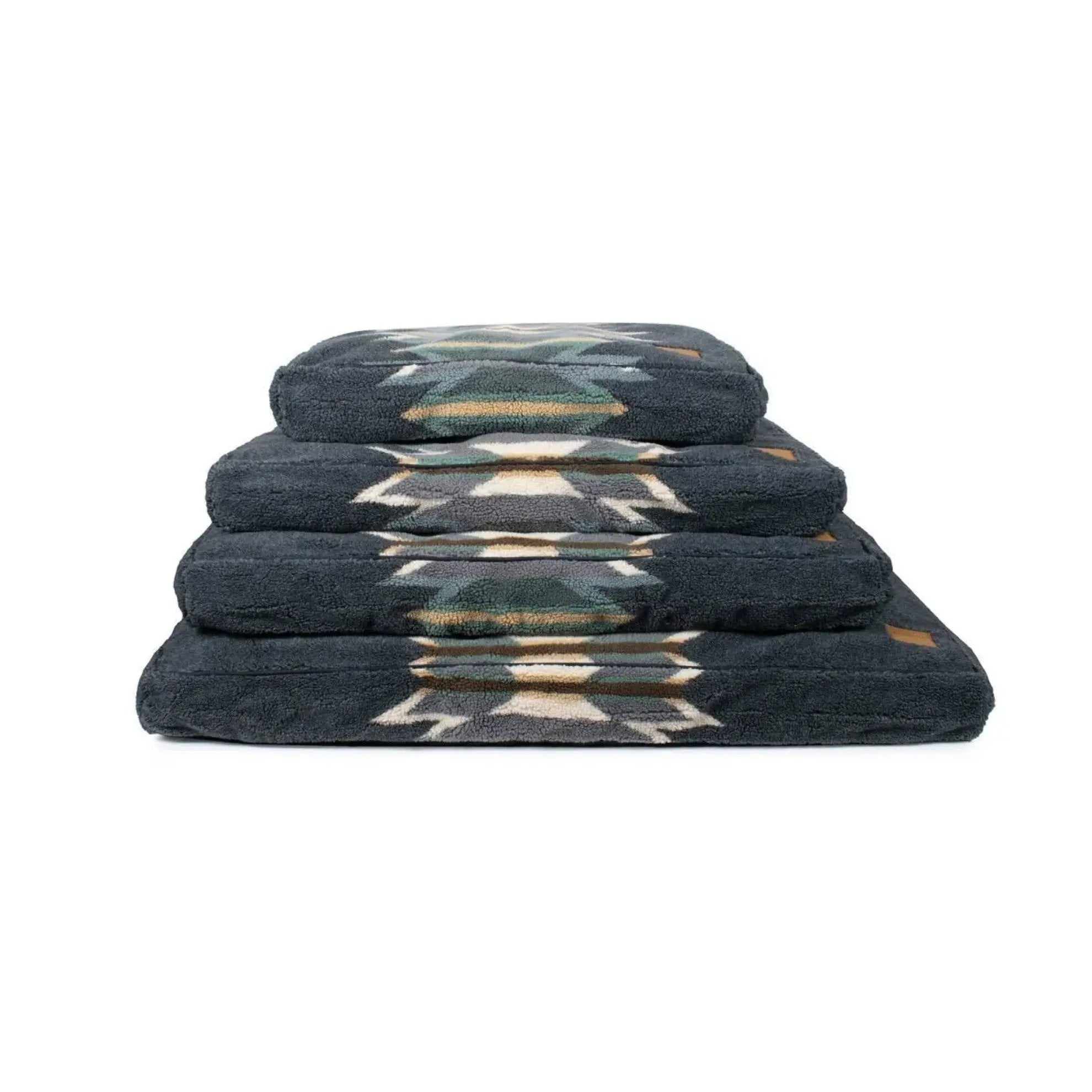 Pendleton Berber Pet Napper w/ Chopped foam Fill