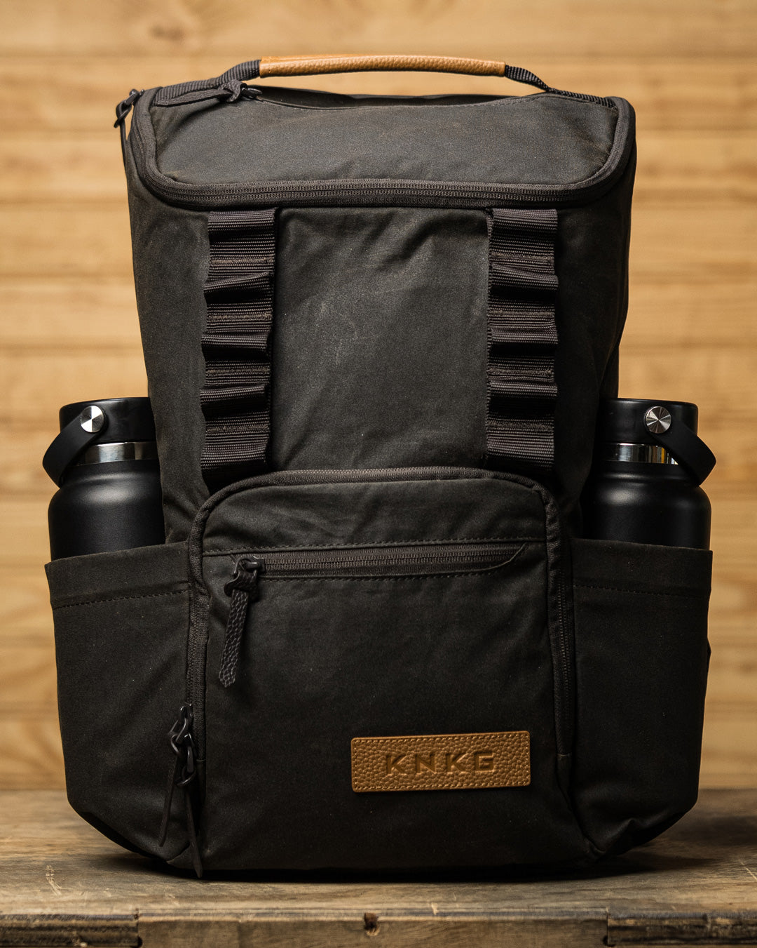 CORE Backpack Waxed Canvas Medium 25L