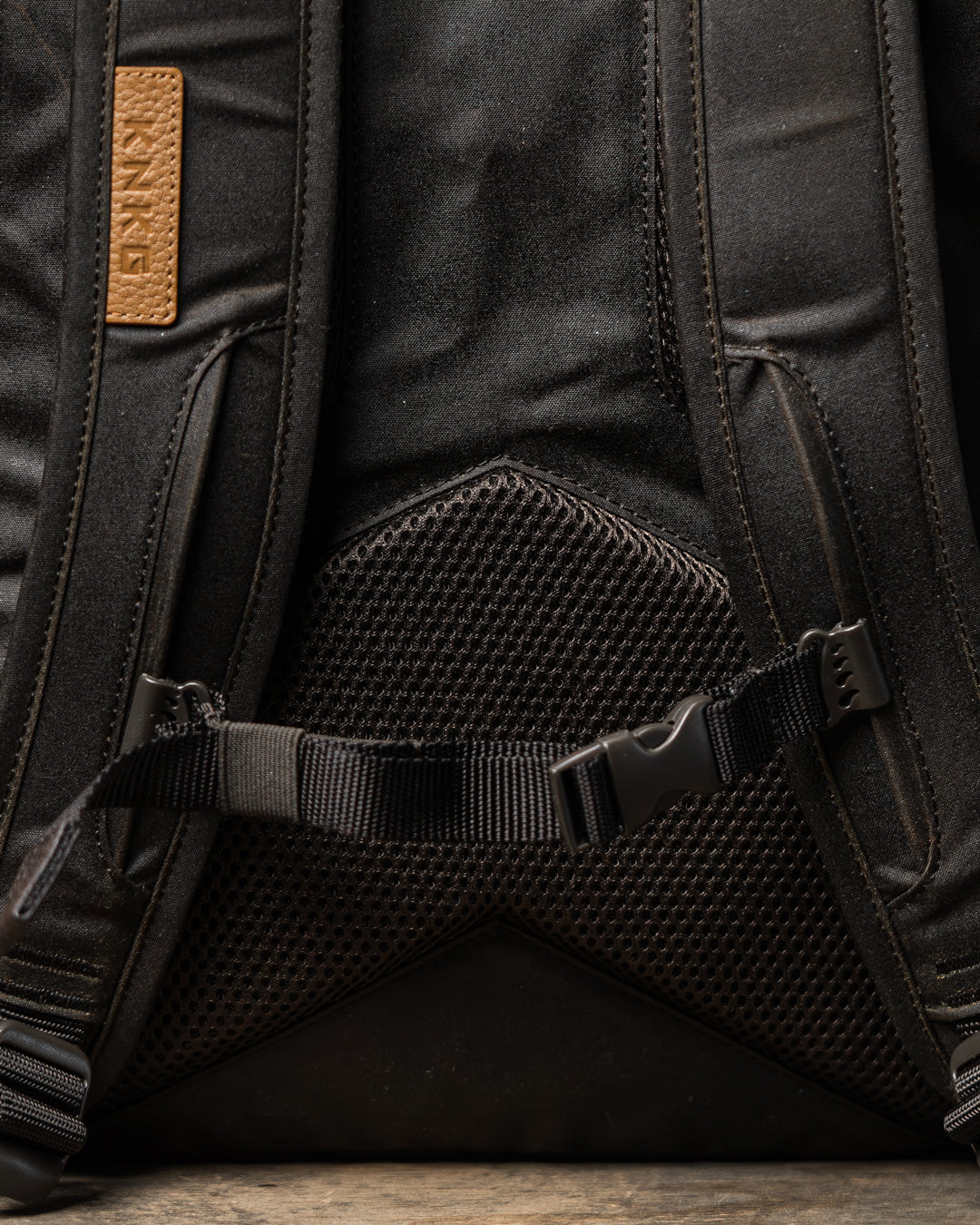 CORE Backpack Waxed Canvas Medium 25L