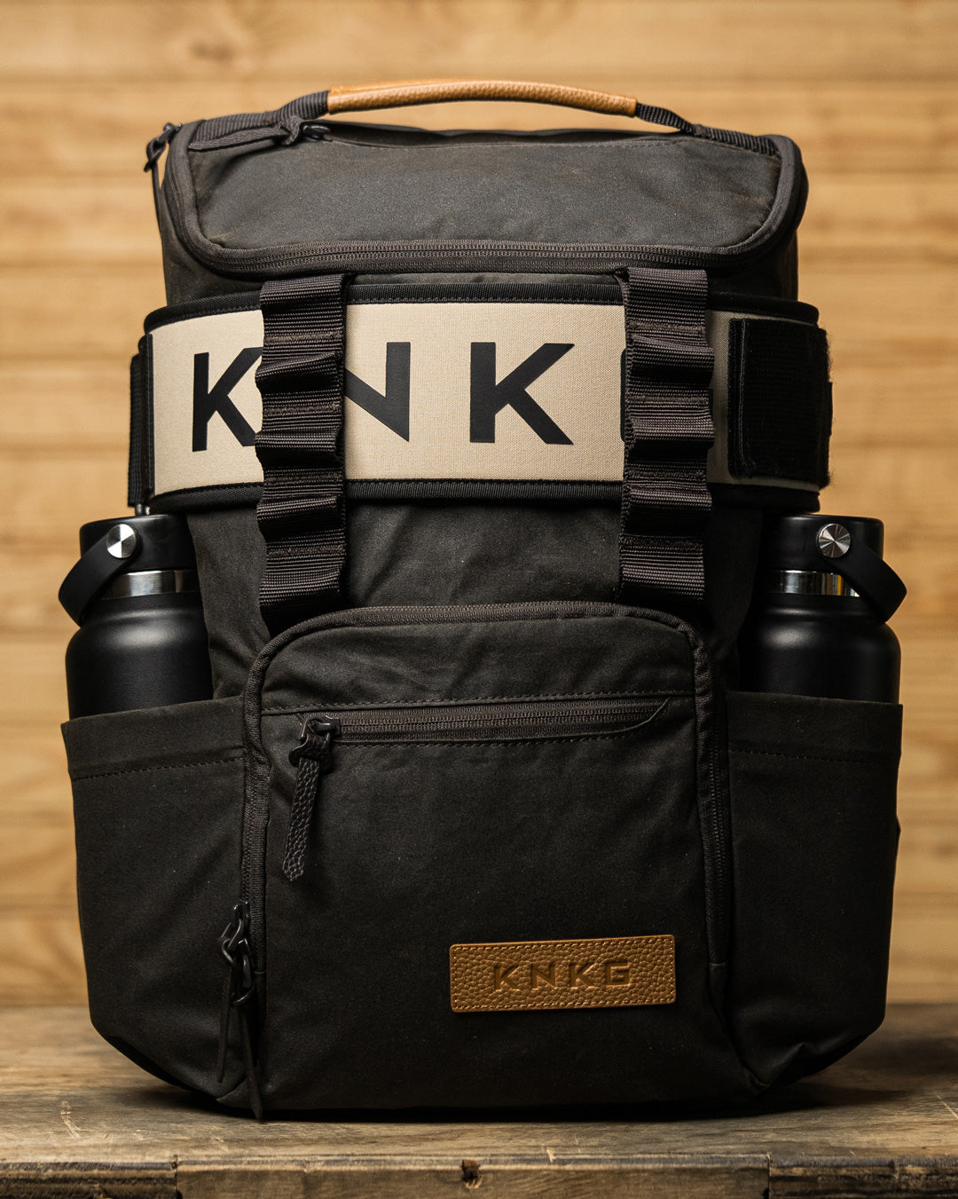 CORE Backpack Waxed Canvas Medium 25L