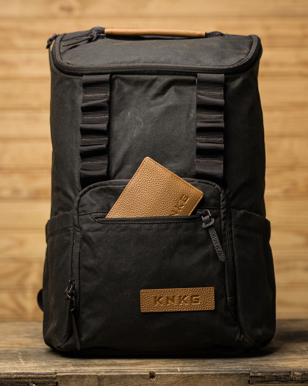 CORE Backpack Waxed Canvas Medium 25L