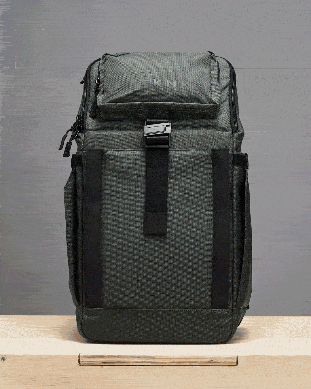 PLUS Backpack 26L