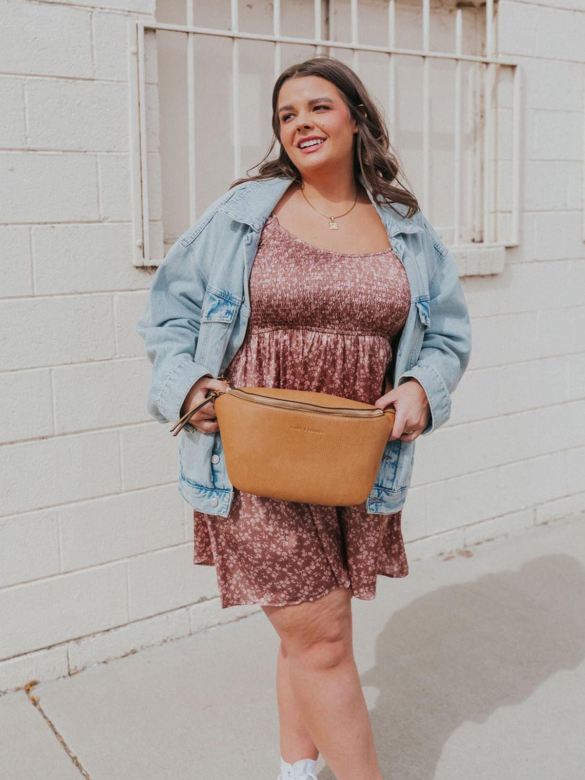 Large Sidekick Camel